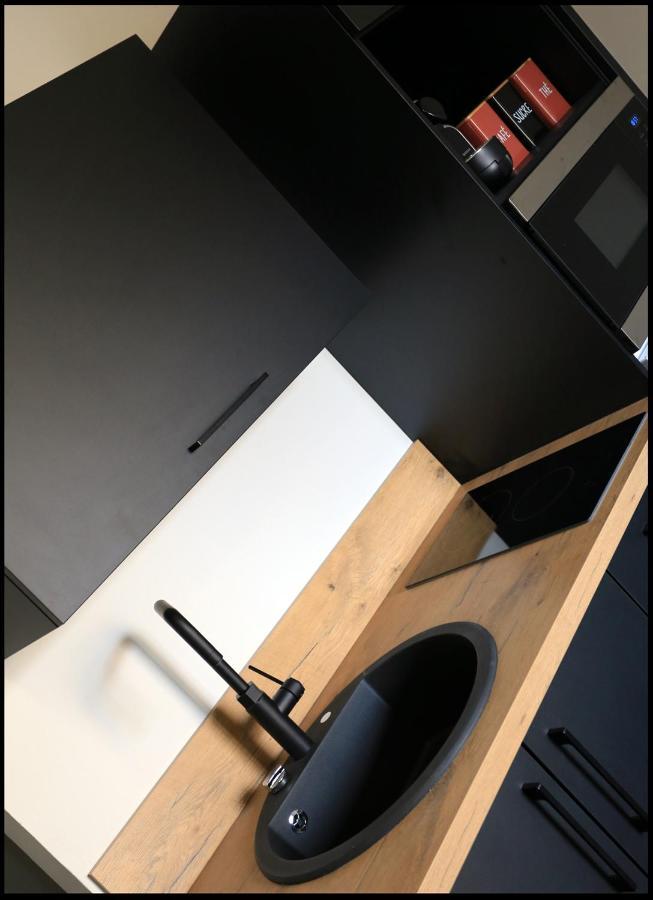 Leden Appartement Lissieu Buitenkant foto